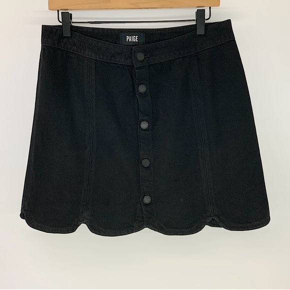 Paige Scalloped Button Front Francesca Denim Mini Skirt Size 30 in Black‎ - Picture 2 of 7